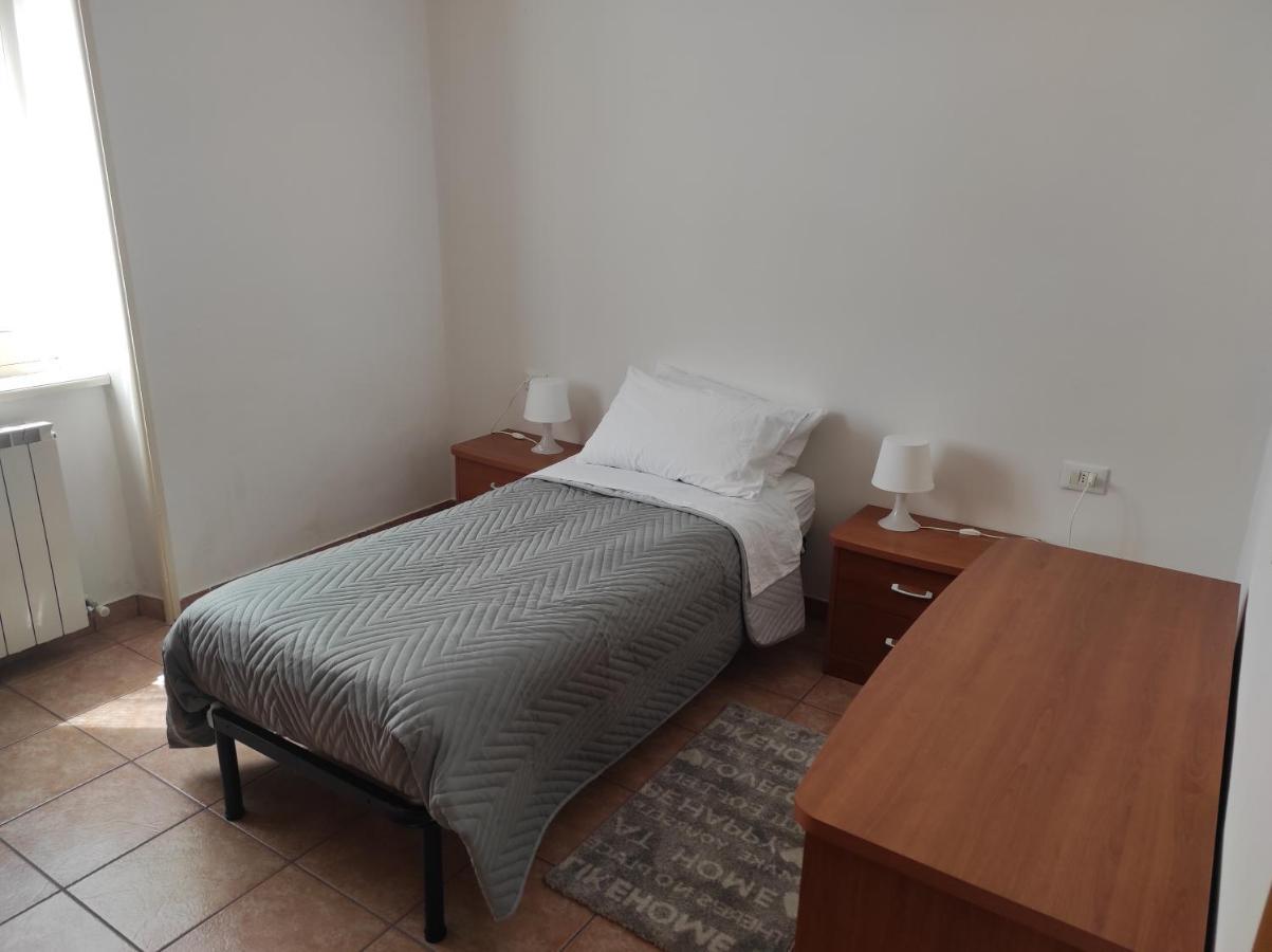 Casa Di Luca Lejlighed Lecco Eksteriør billede