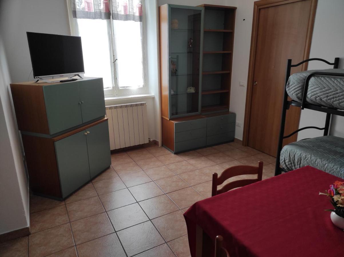 Casa Di Luca Lejlighed Lecco Eksteriør billede